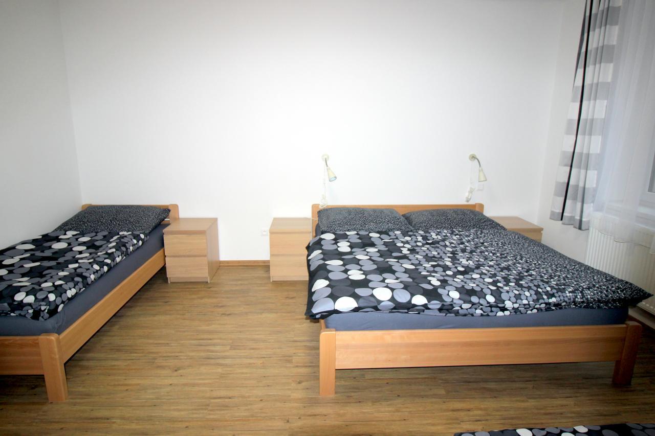 Apartmany Na Sadech Trebon Exterior photo