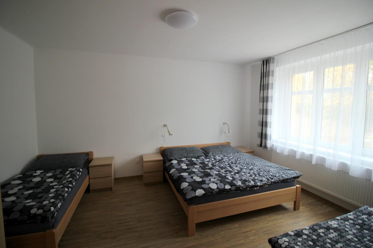 Apartmany Na Sadech Trebon Exterior photo
